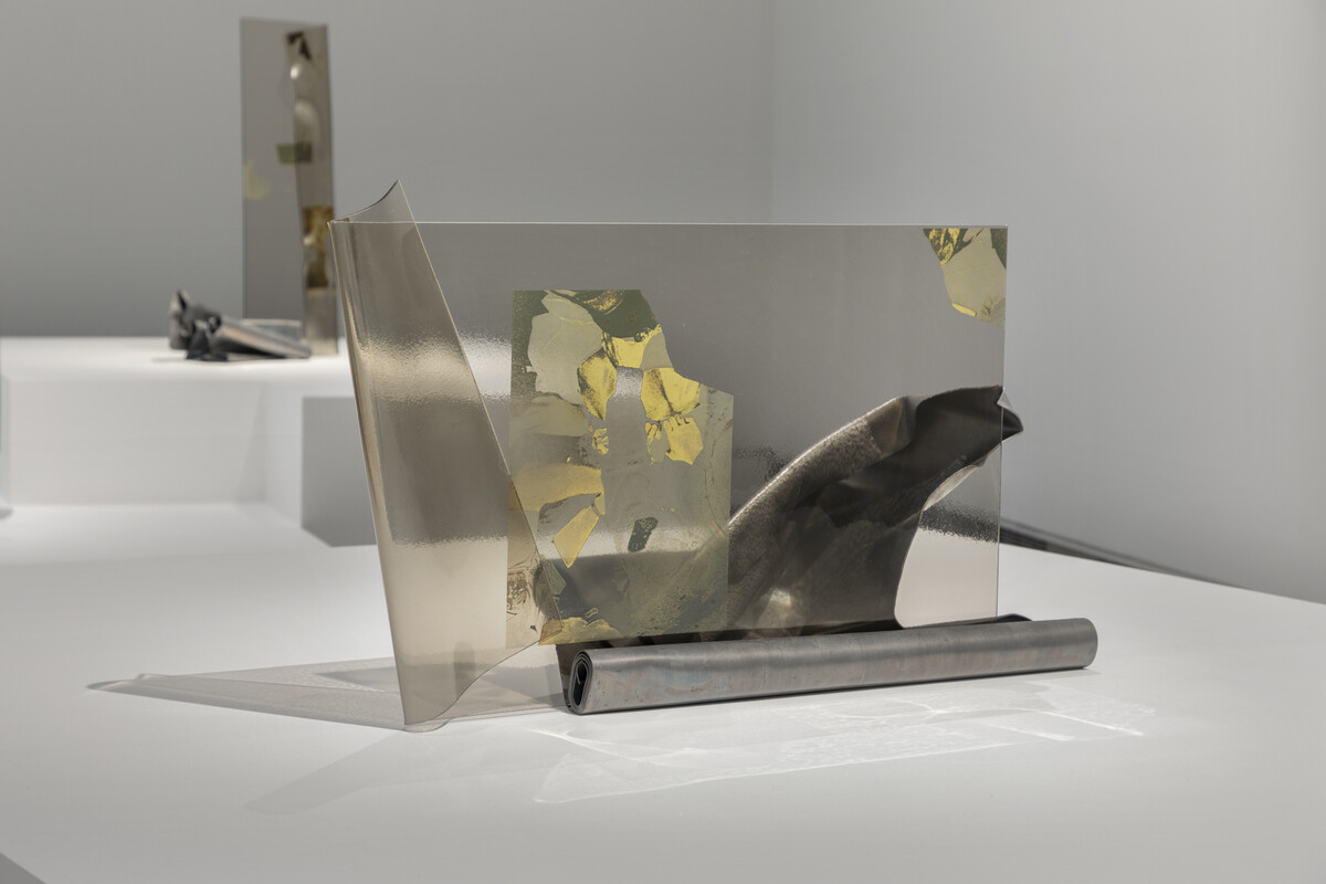Charisse Pearlina Weston; held, I invert, I lift (nothing if not the moment dark space collisions itself); 2022