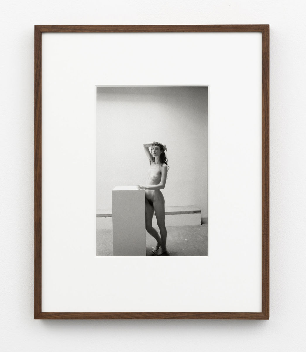 Melanie Schiff; Zumi Standing; 2018