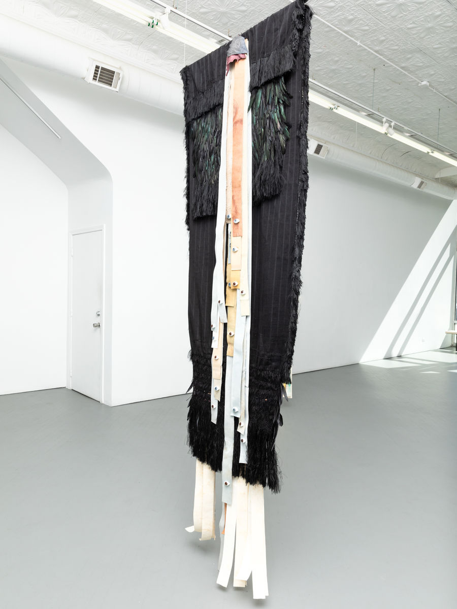 Noé Martínez; Árbol. Las presencias dormidas; 2020