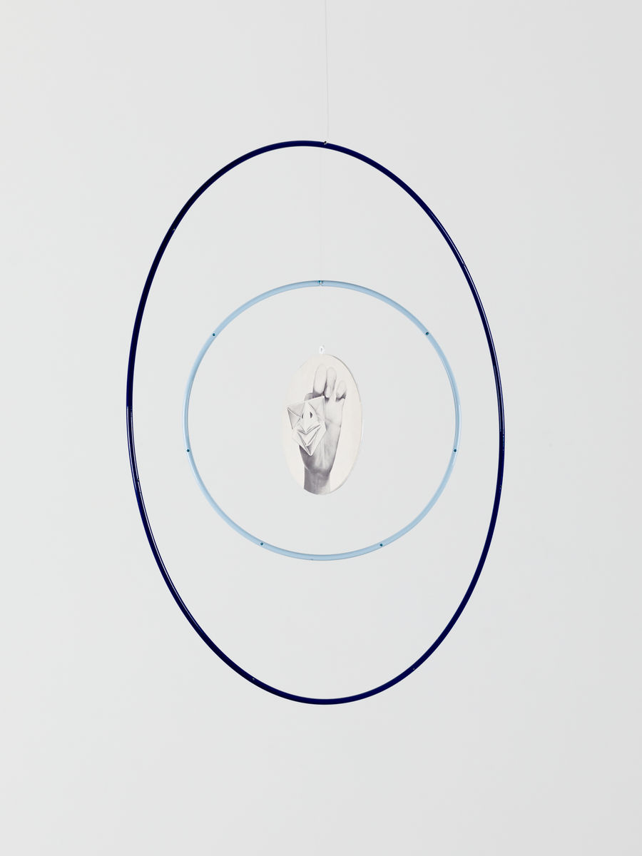 Carmen Winant; Eclipse with Object (Or, Center of My World); 2021