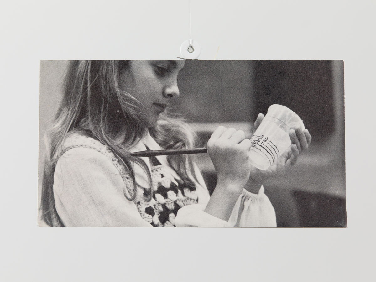 Carmen Winant; How to Build a Pyramid (Stacking Example); 2021