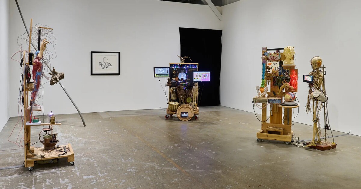 ‘Drum Listens to Heart’: Images, Words and Sculptures, Bound by a Beat